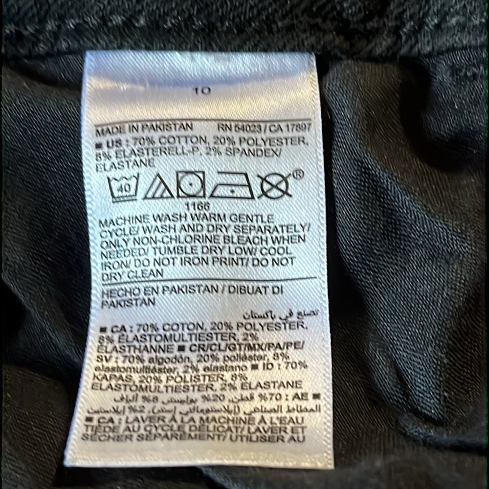 Women’s Old Navy Y2K Black Extra High Rise Rockstar Super Skinny Jeans. Size 10 - Picture 16 of 16